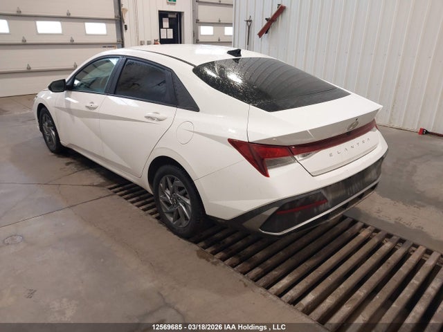 KMHLM4DG3SU902276 Hyundai Elantra Preferred