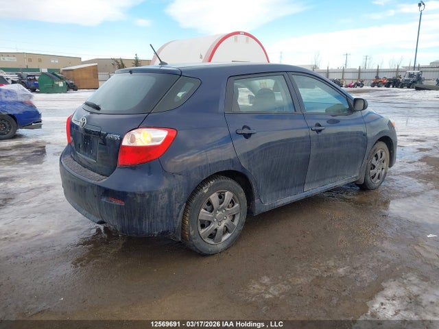 12569691 :رقم المزاد ، 2T1KU4EE3DC020750 vin ، 2013 Toyota Matrix Wagon مزاد بيع