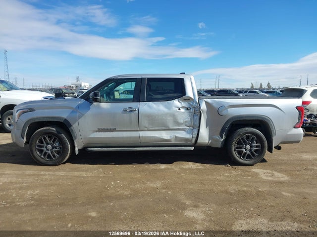 2024 Toyota Tundra Hybrid Limited 4x4 მანქანა იყიდება აუქციონზე, vin: 5TFWC5ECXRX008161, აუქციონის ნომერი: 12569696