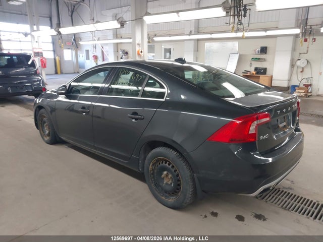Volvo S60 Premier 2017 YV140MTK7H2431676 Image 3