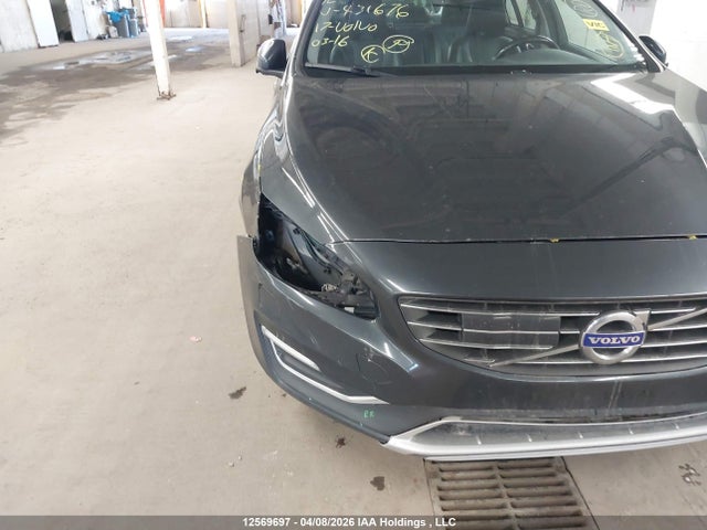 Volvo S60 Premier 2017 YV140MTK7H2431676 Image 6
