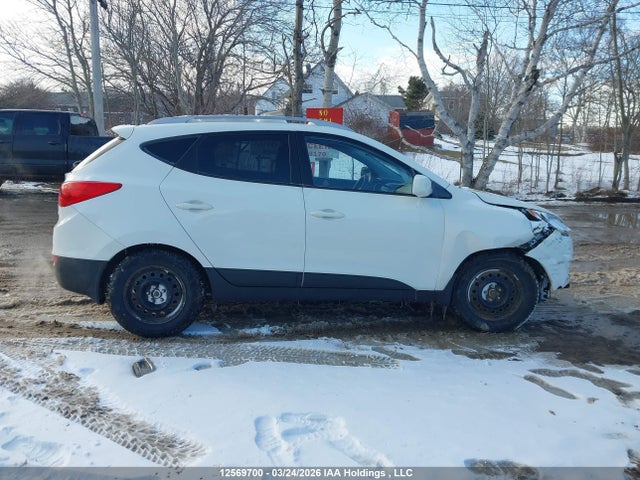 12569700 :رقم المزاد ، KM8JUCAC4DU551397 vin ، 2013 Hyundai Tucson Gls مزاد بيع
