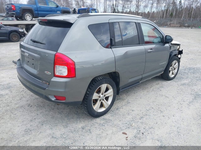 12569715 :رقم المزاد ، 1C4NJDAB5DD270043 vin ، 2013 Jeep Compass Sport/north مزاد بيع