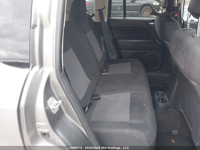 12569715 :رقم المزاد ، 1C4NJDAB5DD270043 vin ، 2013 Jeep Compass Sport/north مزاد بيع