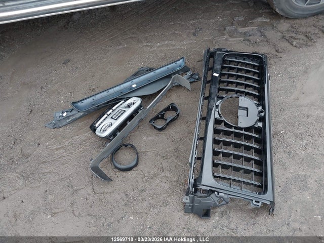 12569718 :رقم المزاد ، W1NYC6BJ4NX443780 vin ، 2022 Mercedes-benz G 550 4matic مزاد بيع