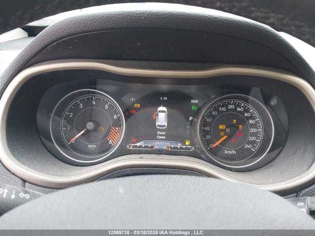 1C4PJMDS7FW672786 Jeep Cherokee Limited
