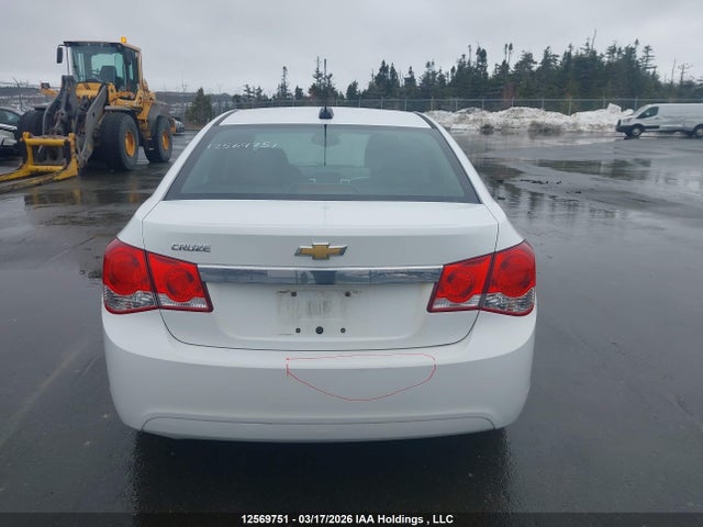 Продаж на аукціоні авто 2015 Chevrolet Cruze Ls, vin: 1G1PL5SH5F7215324, номер лоту: 12569751