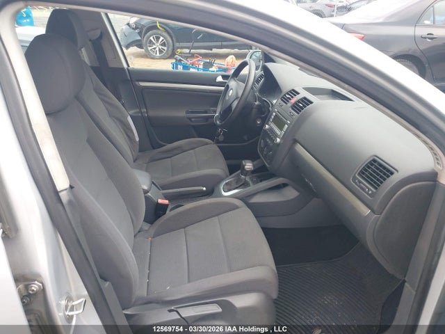 12569754 :رقم المزاد ، WVWDA71K38W024552 vin ، 2008 Volkswagen Rabbit مزاد بيع