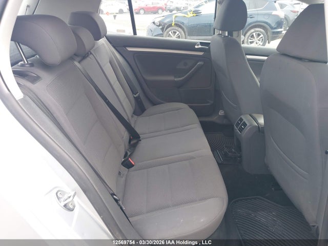 12569754 :رقم المزاد ، WVWDA71K38W024552 vin ، 2008 Volkswagen Rabbit مزاد بيع