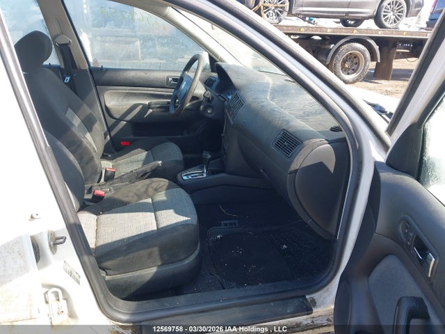 12569758 :رقم المزاد ، 9BWEL41J674003702 vin ، 2007 Volkswagen City Golf مزاد بيع