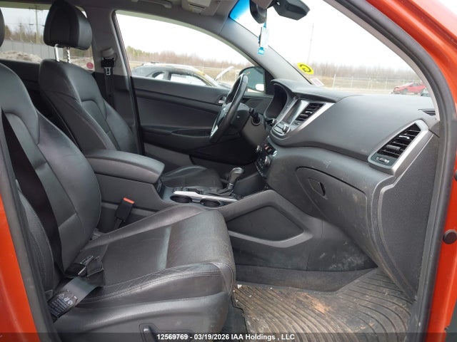 KM8J3CA28HU416617 Hyundai Tucson Ultimate