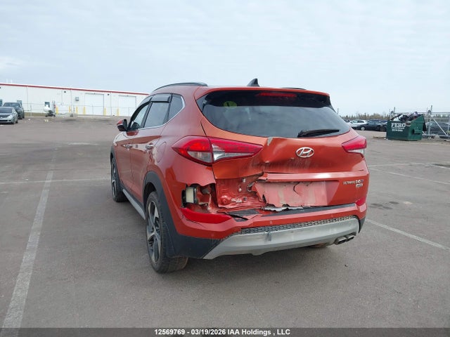 KM8J3CA28HU416617 Hyundai Tucson Ultimate