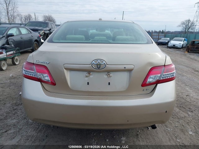 12569806 :رقم المزاد ، 4T1BF3EK3AU087093 vin ، 2010 Toyota Camry Se/le/xle مزاد بيع