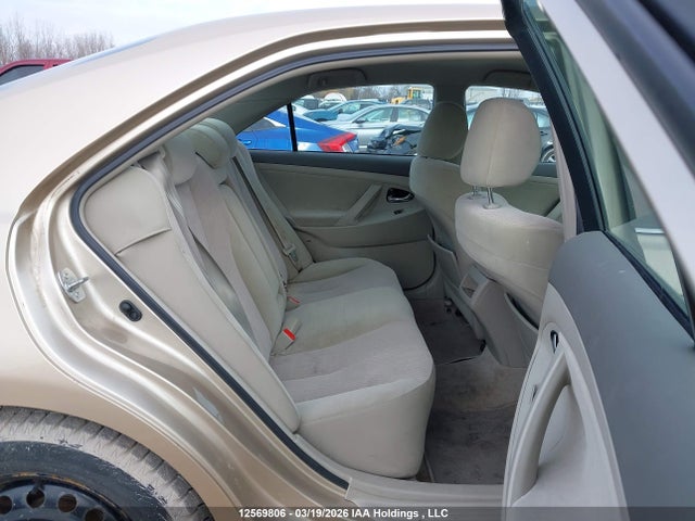 12569806 :رقم المزاد ، 4T1BF3EK3AU087093 vin ، 2010 Toyota Camry Se/le/xle مزاد بيع