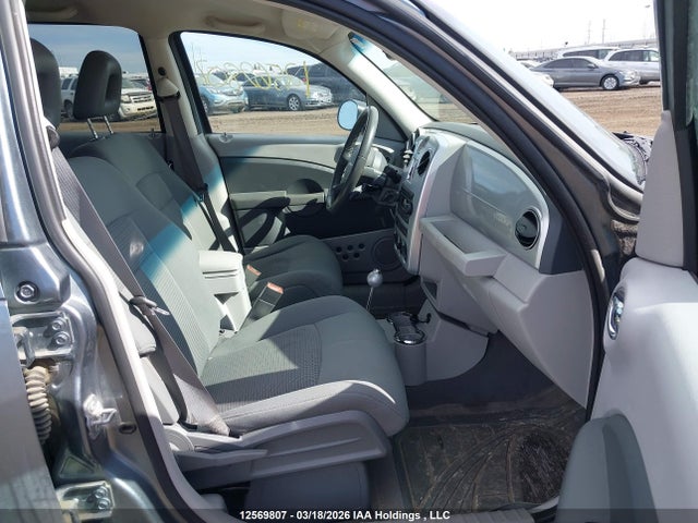 2010 Chrysler Pt Cruiser Classic მანქანა იყიდება აუქციონზე, vin: 3A4GY5F97AT177525, აუქციონის ნომერი: 12569807