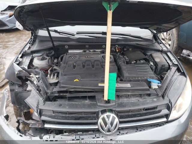 12569815 :رقم المزاد ، 3VW2A7AU0FM079995 vin ، 2015 Volkswagen Golf Tdi مزاد بيع