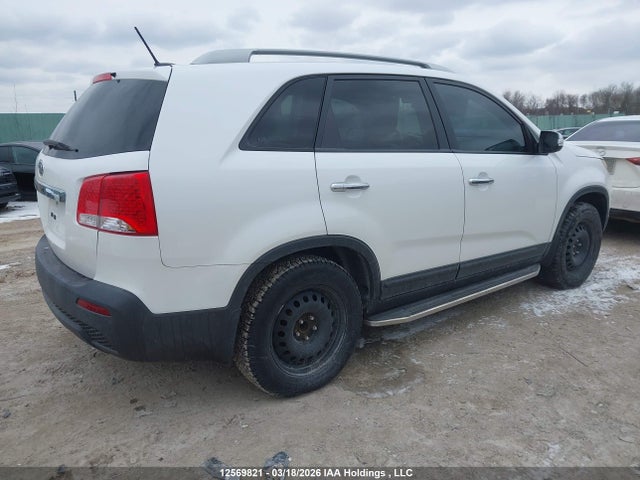 12569821 :رقم المزاد ، 5XYKT3A19BG170962 vin ، 2011 Kia Sorento Lx مزاد بيع