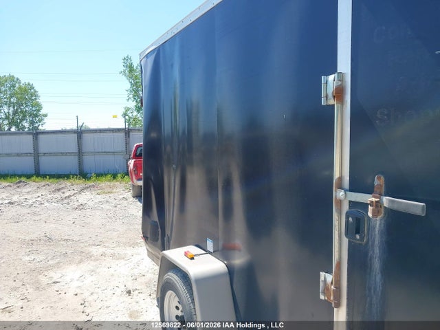 12569822 :رقم المزاد ، 5NHUUS21XNW083932 vin ، 2021 Forest River Cargo Trailer مزاد بيع