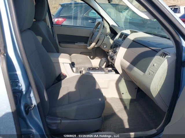 2009 Ford Escape Hybrid მანქანა იყიდება აუქციონზე, vin: 1FMCU49379KC41265, აუქციონის ნომერი: 12569825