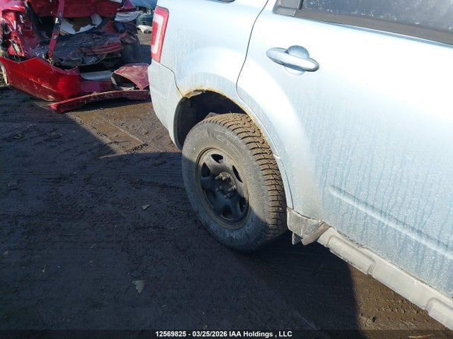 2009 Ford Escape Hybrid მანქანა იყიდება აუქციონზე, vin: 1FMCU49379KC41265, აუქციონის ნომერი: 12569825