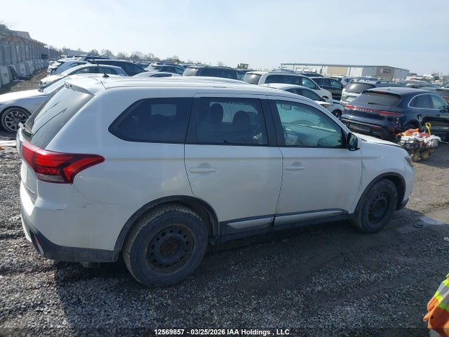 Aukcja sprzedaży 2016 Mitsubishi Outlander, vin: JA4AD2A35GZ609100, numer aukcji: 12569857