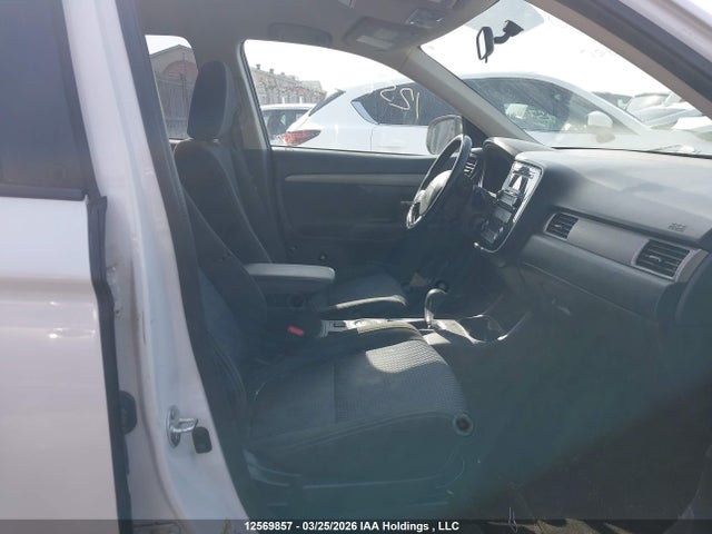 Aukcja sprzedaży 2016 Mitsubishi Outlander, vin: JA4AD2A35GZ609100, numer aukcji: 12569857
