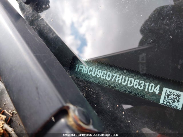 1FMCU9GD7HUD63104 Ford ESCAPE SE
