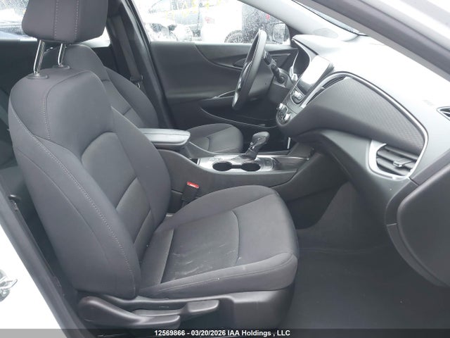 1G1ZD5ST9PF222228 Chevrolet MALIBU LT