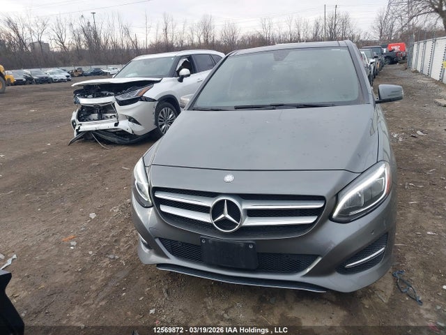 WDDMH4GB5FJ338138 Mercedes-Benz B 250 4matic