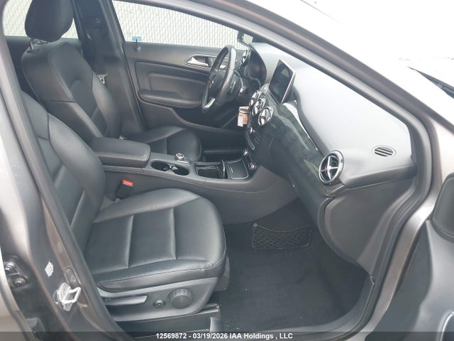 WDDMH4GB5FJ338138 Mercedes-Benz B 250 4matic