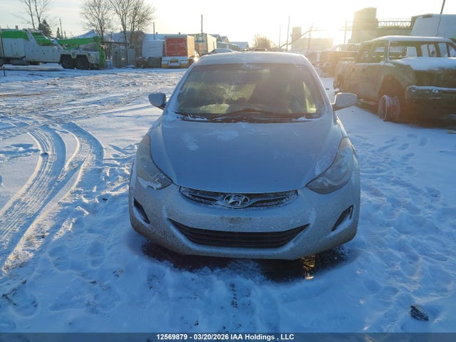 2013 Hyundai Elantra Gls/limited მანქანა იყიდება აუქციონზე, vin: 5NPDH4AEXDH229077, აუქციონის ნომერი: 12569879
