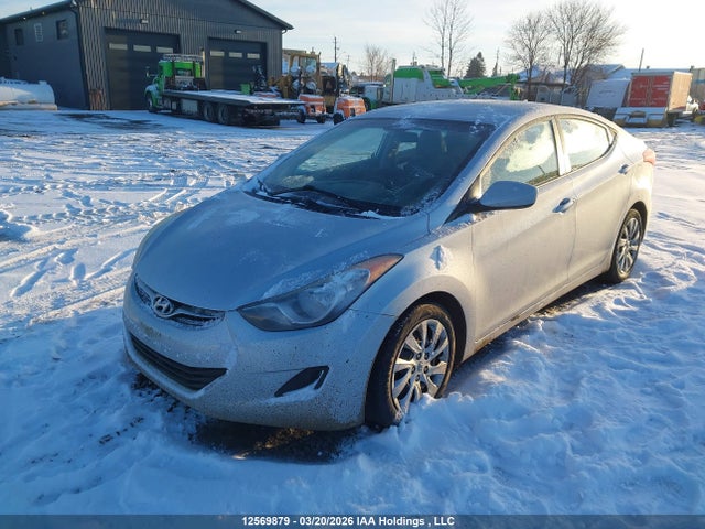 2013 Hyundai Elantra Gls/limited მანქანა იყიდება აუქციონზე, vin: 5NPDH4AEXDH229077, აუქციონის ნომერი: 12569879