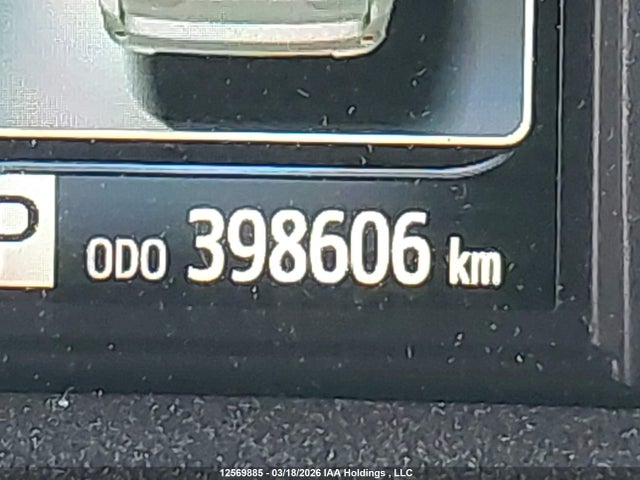 2015 Toyota Sienna Xle/limited მანქანა იყიდება აუქციონზე, vin: 5TDDK3DC3FS094494, აუქციონის ნომერი: 12569885
