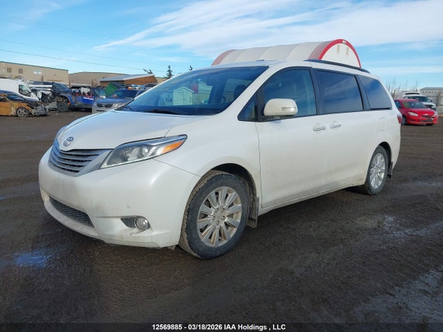 2015 Toyota Sienna Xle/limited მანქანა იყიდება აუქციონზე, vin: 5TDDK3DC3FS094494, აუქციონის ნომერი: 12569885