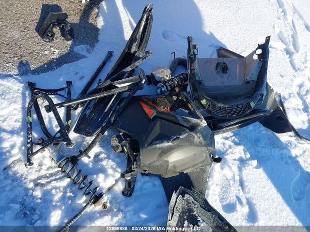 2BPSMNGA3GV000073 Skidoo Renegade Adrenaline