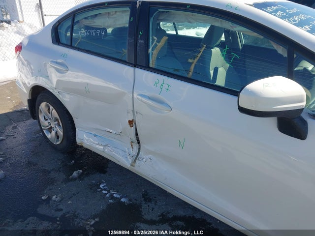 Продажа на аукционе авто 2015 Honda Civic Lx, vin: 2HGFB2F42FH059678, номер лота: 12569894
