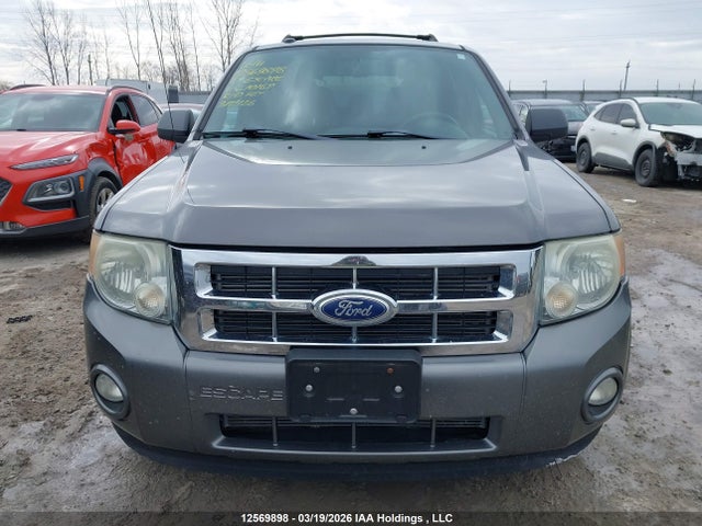 2010 Ford Escape Xlt მანქანა იყიდება აუქციონზე, vin: 1FMCU0DG3AKC70169, აუქციონის ნომერი: 12569898