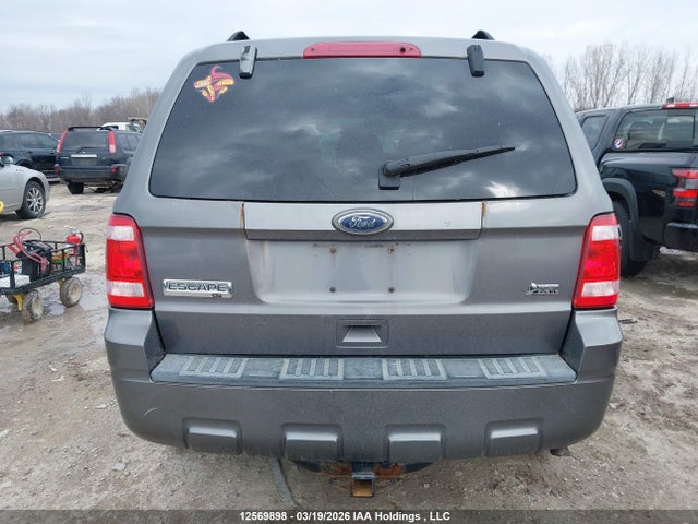 2010 Ford Escape Xlt მანქანა იყიდება აუქციონზე, vin: 1FMCU0DG3AKC70169, აუქციონის ნომერი: 12569898