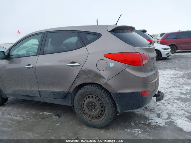 Продажа на аукционе авто 2012 Hyundai Tucson Limited, vin: KM8JUCAC0CU424242, номер лота: 12569899