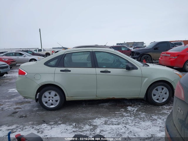 12569910 :رقم المزاد ، 1FAHP3EN6AW110205 vin ، 2010 Ford Focus S مزاد بيع
