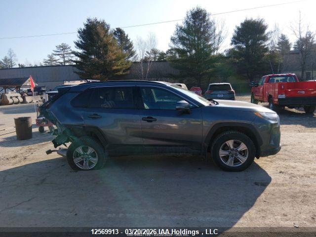2022 Toyota Rav4 Xle მანქანა იყიდება აუქციონზე, vin: 2T3R1RFV3NC314757, აუქციონის ნომერი: 12569913