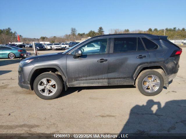 2022 Toyota Rav4 Xle მანქანა იყიდება აუქციონზე, vin: 2T3R1RFV3NC314757, აუქციონის ნომერი: 12569913