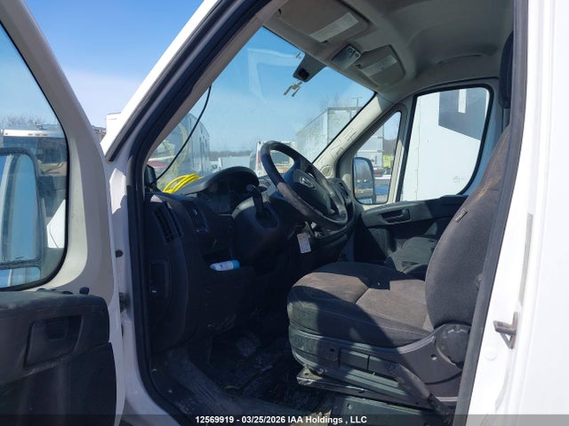 Продажа на аукционе авто 2015 Ram Promaster 3500 Cab Low Roof, vin: 3C7WRVFD0FE510813, номер лота: 12569919