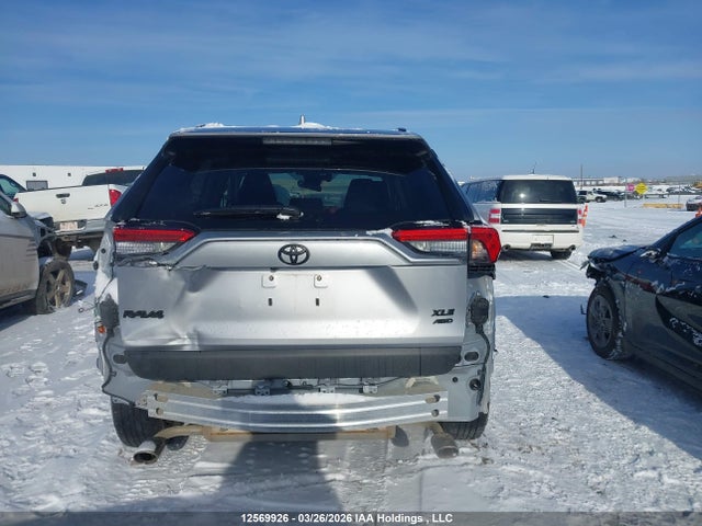 12569926 :رقم المزاد ، 2T3R1RFV1SC546494 vin ، 2025 Toyota Rav4 Xle مزاد بيع