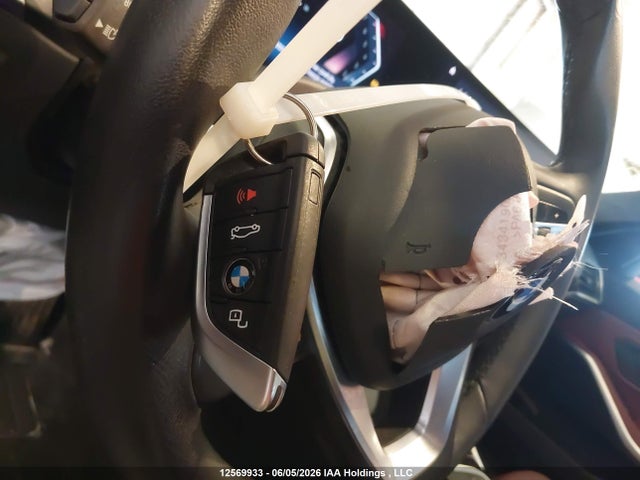 BMW 330XI 2024 3MW89FF09R8E18365 Image 11