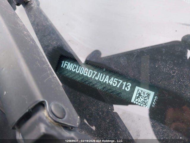 1FMCU0GD7JUA45713 Ford Escape