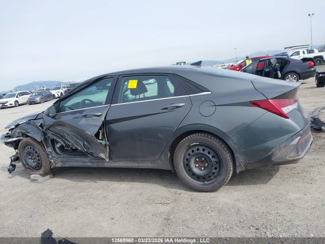 2025 Hyundai Elantra Limited მანქანა იყიდება აუქციონზე, vin: KMHLN4DJ9SU147109, აუქციონის ნომერი: 12569960