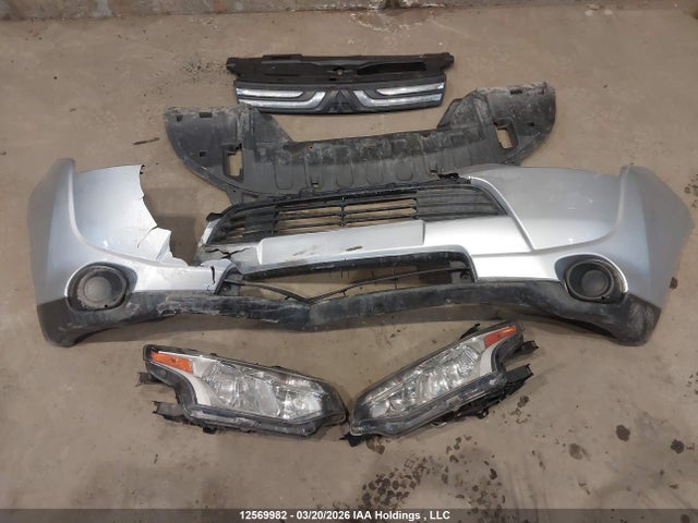 12569982 :رقم المزاد ، JA4AZ2A34EZ600824 vin ، 2014 Mitsubishi Outlander مزاد بيع