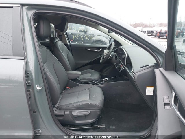 12570010 :رقم المزاد ، KNDCR3L18S5130834 vin ، 2025 Kia Niro Wind مزاد بيع