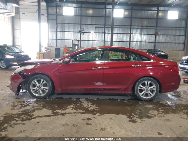 Продажа на аукционе авто 2011 Hyundai Sonata Limited, vin: 5NPEC4AC5BH208426, номер лота: 12570018